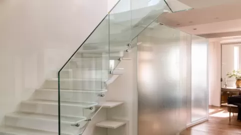 szklane elementy w wykończeniu domu wrocław